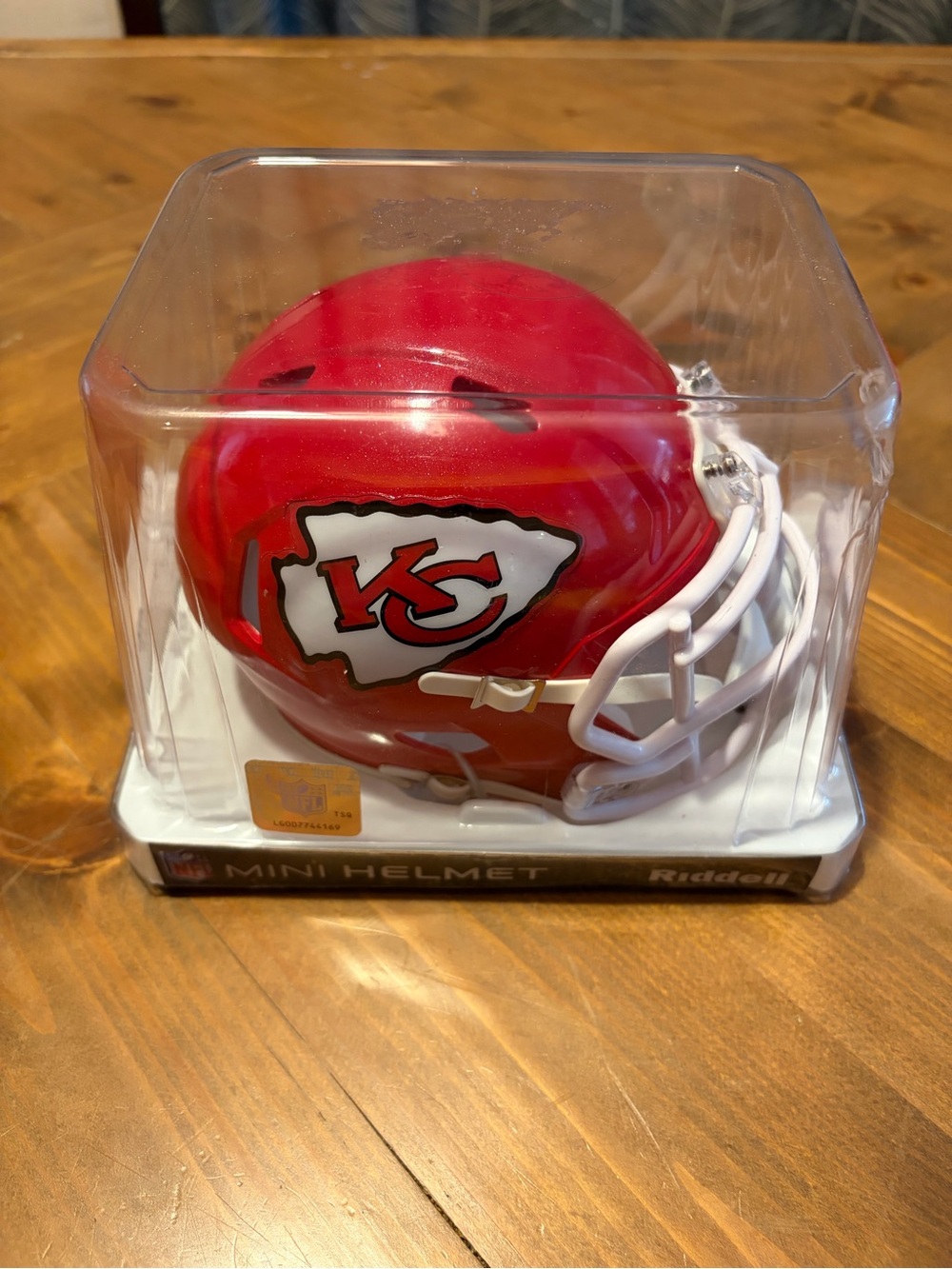Kansas City Chiefs Red Mini Football Helmet Riddell NFL Licensed See Photos